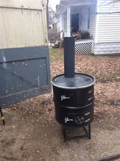 DIY Potbelly Woodstove from 55 Gallon Drum