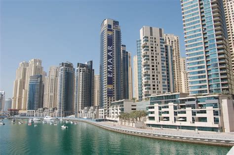 Luxury Real Estate: Dubai Luxury Real Estate