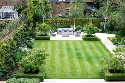 Garden Design Ideas For Square | Terrassengarten, Gartengestaltung ...