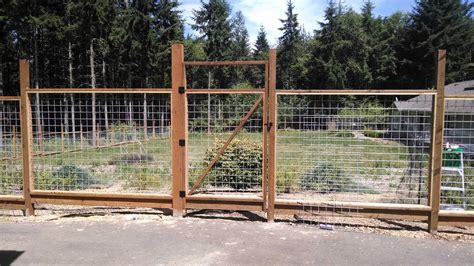 10+ Welded Wire Fence Ideas – HOMYRACKS