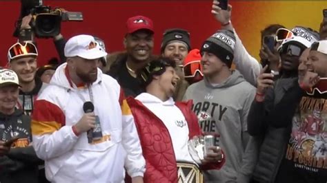 Watch Travis Kelce speech at Chiefs’ Super Bowl celebration | Kansas ...