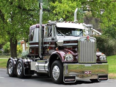 KENWORTH. S2, of McCrakens of Wodonga. Australia. Show Trucks, Mack ...