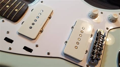 Duncan Designed Jazzmaster pickups, Analysis & Review | GuitarNutz 2