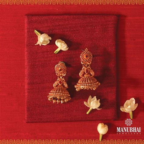 Buy Gold Earring for Girls & Women Online India - Manubhai Jewellers