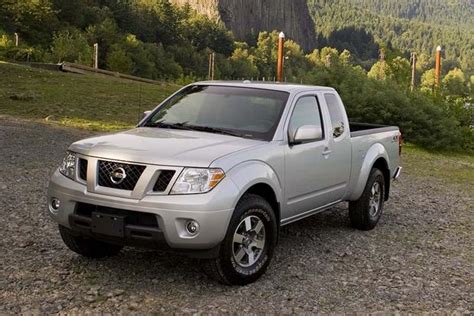 2010 Nissan Frontier: Used Car Review - Autotrader