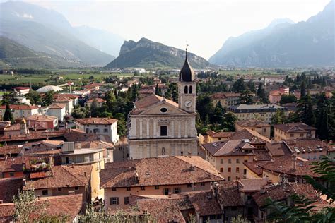 Arco, Italy. Food, Wine, scenery and base jumping... | Favorite places ...