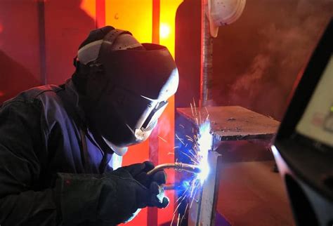 Gasless MIG Welders: Are They Any Good? We Find Out - Welding Mastermind