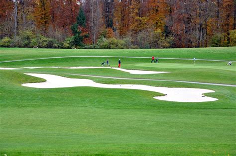 Maple Hill Golf Presents Top 5 Tips for Enjoying Fall Golf