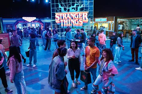 Stranger Things Experience | Review and Photos | POPSUGAR Entertainment