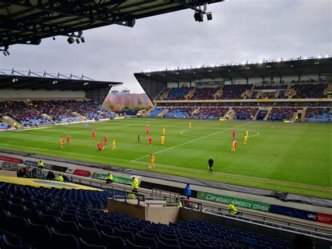 Ground #5 Kassam Stadium, Oxford – The Long Road to 92