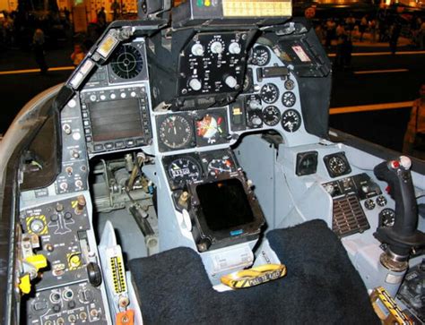 F-16A Fighting Falcon cockpit - Prop, Jet and Helo cockpits - Gallery - CombatACE