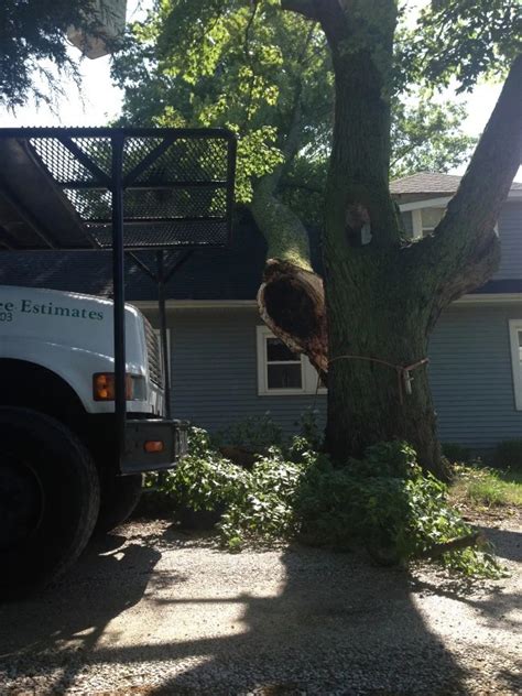 Storm cleanup continues in Brownsburg - WISH-TV | Indianapolis News ...