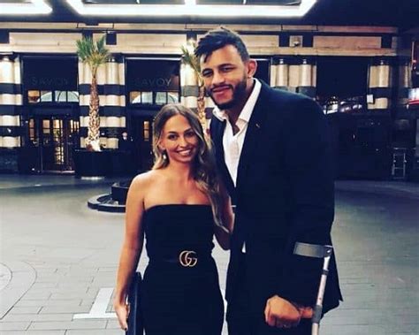 Meet Courtney Lawes' wife: when did they marry? family, brothers