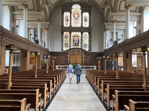 St James's Church London | Britain Visitor - Travel Guide To Britain