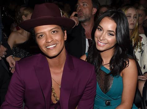 How Did Bruno Mars and Girlfriend Jessica Caban Meet? | POPSUGAR Celebrity