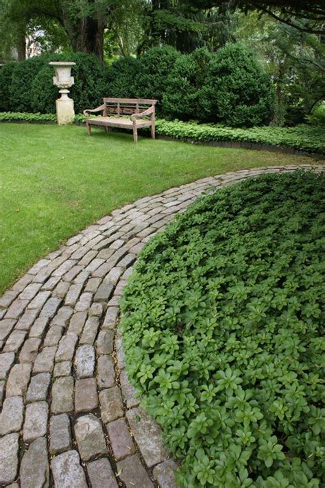 Garden Edging Setts - MackenzieBelstead