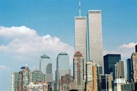Archivo:World Trade Center circa fall 1993.jpg - Wikipedia, la enciclopedia libre