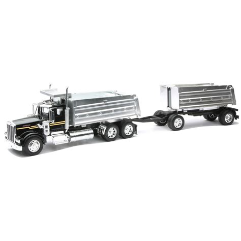 New Ray Toys 1:32 Scale Freightliner 114SD Double Dump Truck ...