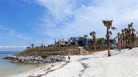 Pensacola Beach Attractions|Top Florida Beachs | Scenic Pathways