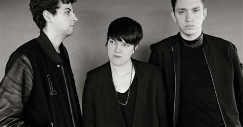 Watch The XX unveil a new song off their forthcoming album at a karaoke ...