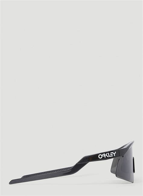 Oakley - Hydra Sunglasses in Black Oakley