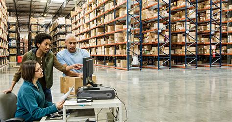 Warehouse Inventory Management Tips - American Manufacturing Solutions