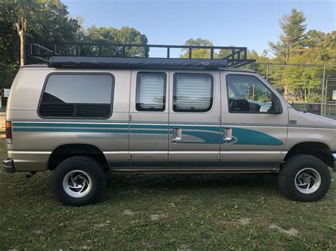 1993 Ford E-150 Econoline Van QUIGLEY 4x4 - Classic Ford E-150 ...