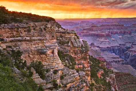 Mather Point stock photo. Image of butte, trail, rock - 102523320