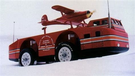 The Antarctic Snow Cruiser – | Snow vehicles, Vehicles, Trucks