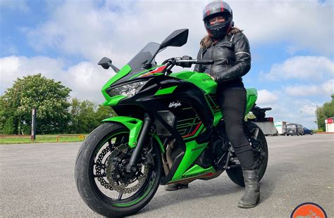 2023 Kawasaki Ninja 650 Performance Edition Review