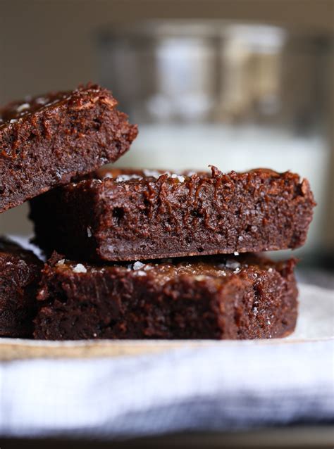 Mary berry’s ultimate chocolate brownies – Artofit