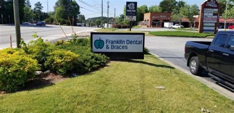 Dentist in College Park, GA on Old National Hwy | Franklin Dental