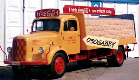 Vintage Coca Cola Delivery Trucks in the 1950's ~ Vintage Everyday