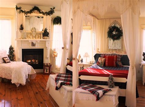 30 Christmas Bedroom Decorations Ideas