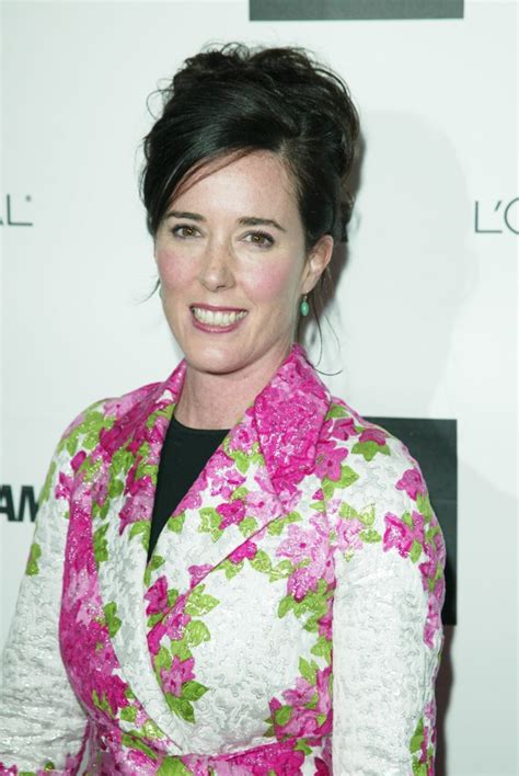 Kate Spade: Photos of the Beloved Fashion Designer – Hollywood Life