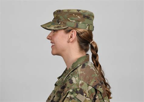 Army authorizes female Soldiers ponytails in all uniforms | Article ...