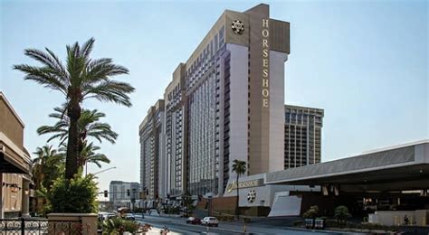 Horseshoe Las Vegas Parking – Fee, Directions & Maps & Valet 2023