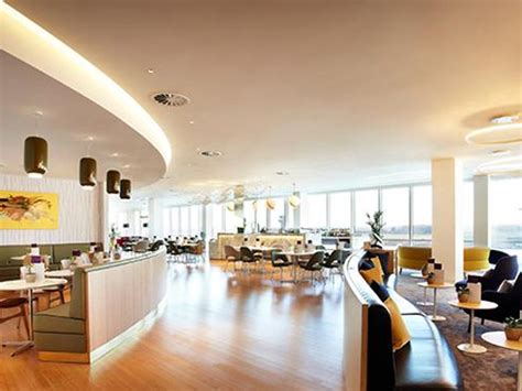 Plaza Premium Lounge LGW Airport Lounges North Terminal London Gatwick ...