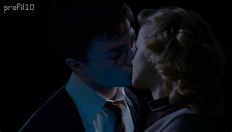 Harry Hermione Kiss by profil10 on DeviantArt