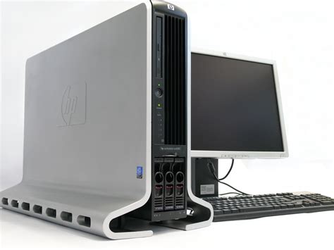 File:HP-HP9000-ZX6000-Itanium2-Workstation 11.jpg - Wikimedia Commons