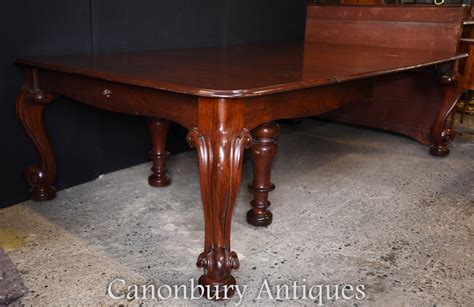 Antique Victorian Dining Table Extending Mahogany Cabriole legs 1840