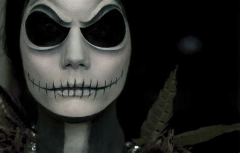 Only The Nightmare Before Christmas — fearnet: Jack Skellington makeup ...