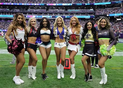 PHOTOS: 2022 Pro Bowl Cheerleaders