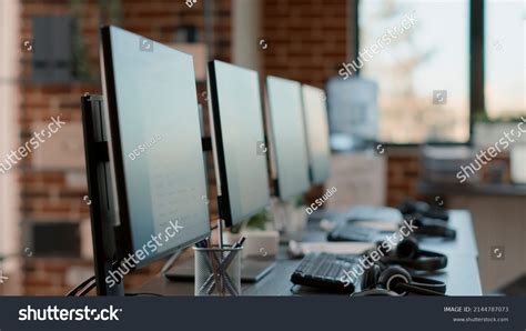 Places Where Computers Used Photos, Images & Pictures | Shutterstock