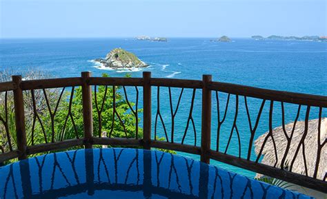 Senior Aqua rooms at Pacifica Resort Ixtapa