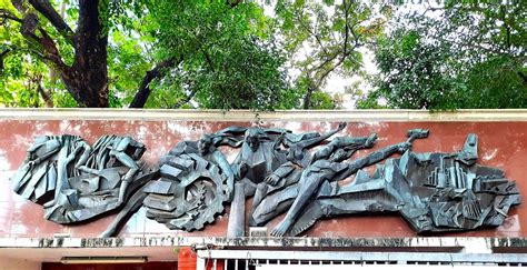 Sintang Lakbay: Mural Relief and PUP Pylon | 350 Pilipinas