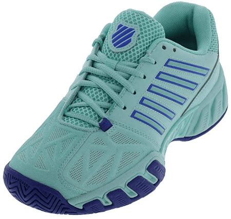 Best Tennis Shoes For Flat Feet In 2020 - [Reviews]