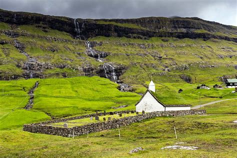 Hiking on Streymoy Island - Faroe Islands