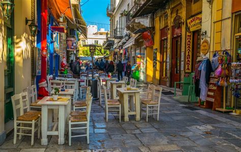 Why Plaka Is the Best Neighborhood to Stay in Athens