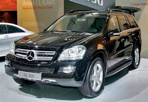 Mercedes Benz GL500 Car Overview